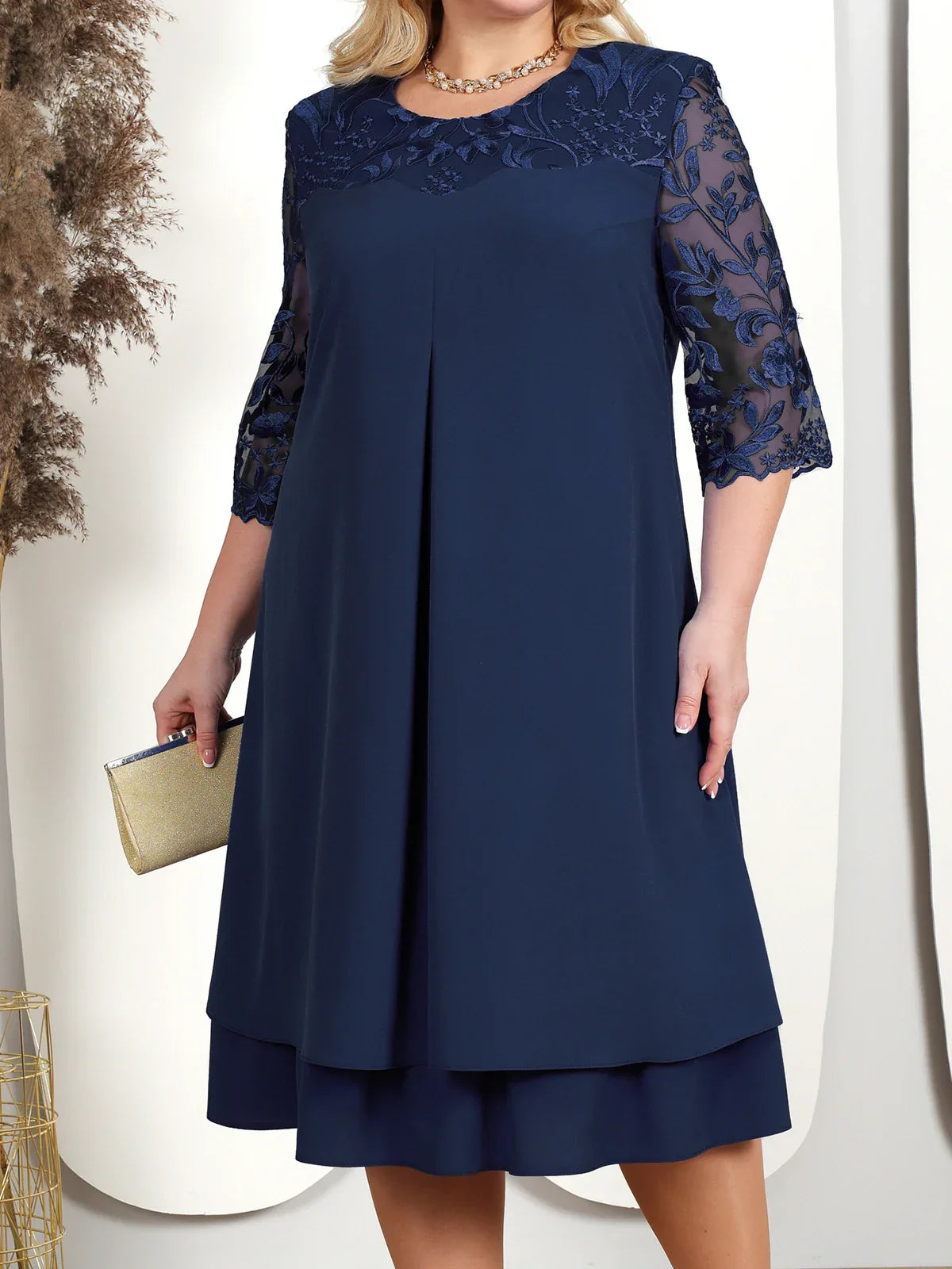 Embroidered Ladies Cocktail Dress In Plus Size For Special Occasions